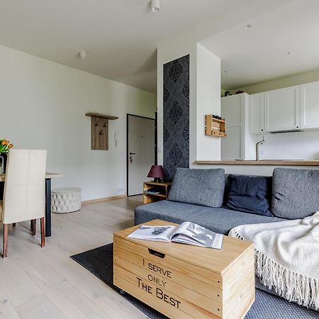 Relax&Comfort New Waw 50 Sqm With Terrace, Garden, Free Parking And Ac Varsó Kültér fotó