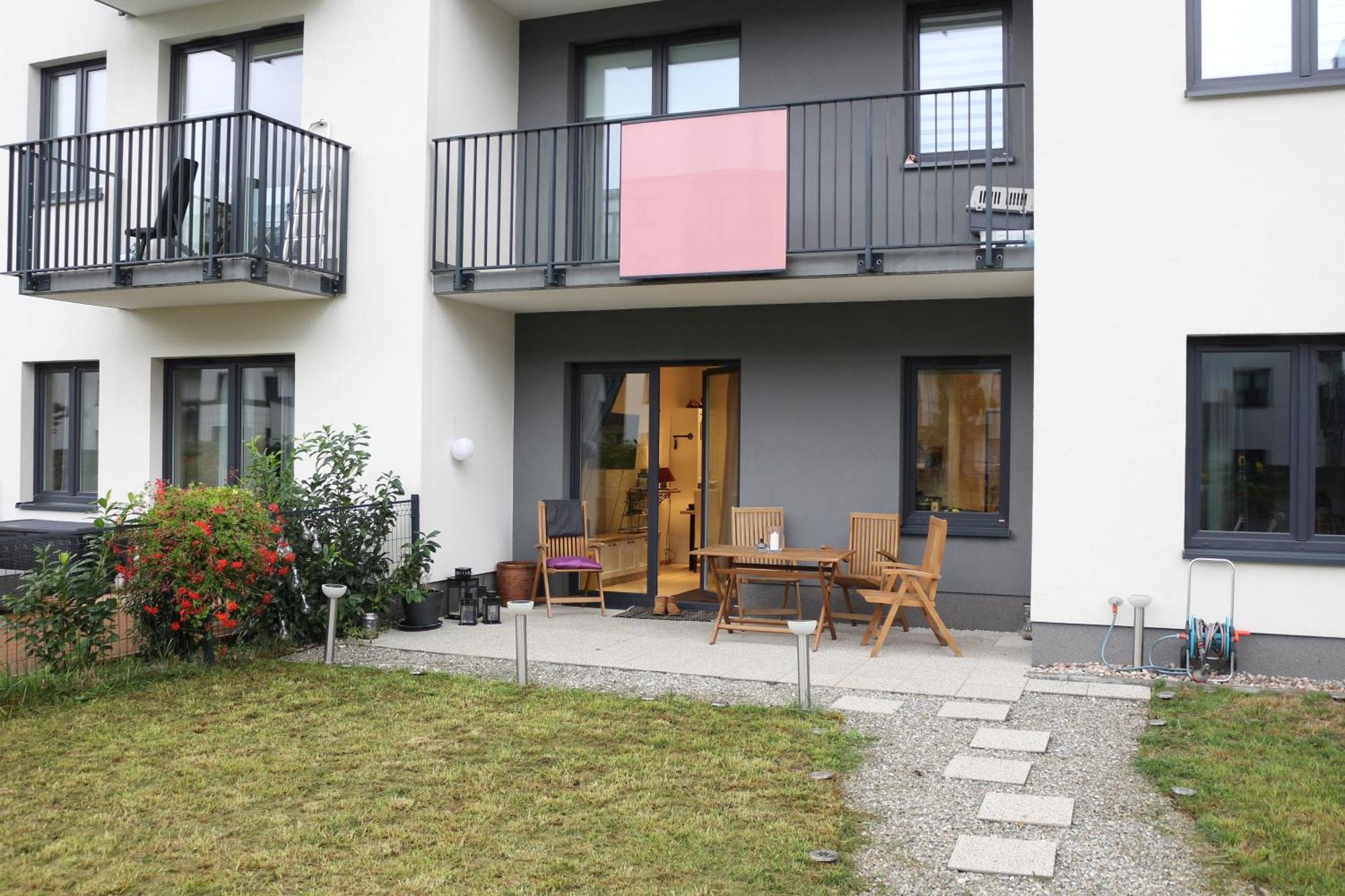 Relax&Comfort New Waw 50 Sqm With Terrace, Garden, Free Parking And Ac Varsó Kültér fotó