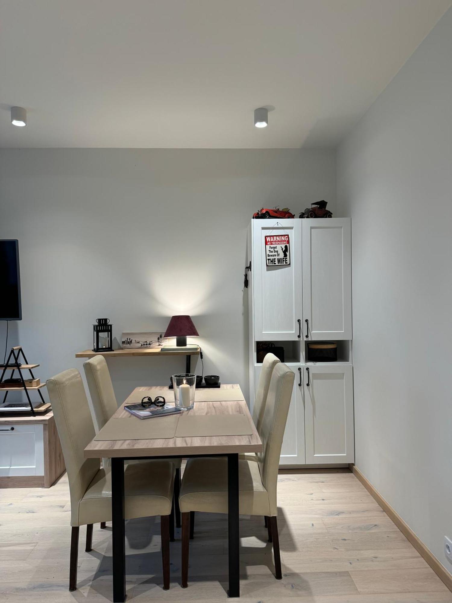 Relax&Comfort New Waw 50 Sqm With Terrace, Garden, Free Parking And Ac Varsó Kültér fotó